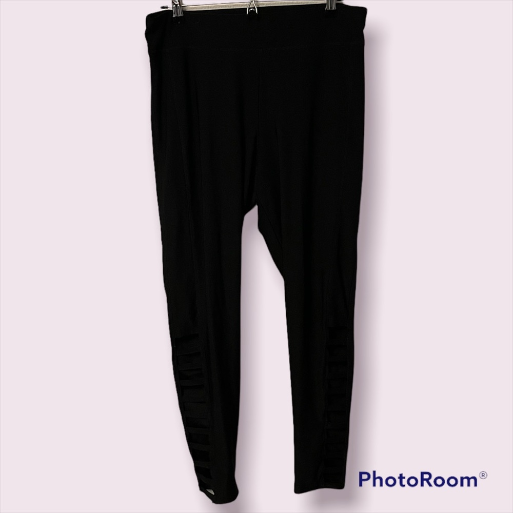 AdoreMe Leggings. Black. Size Large